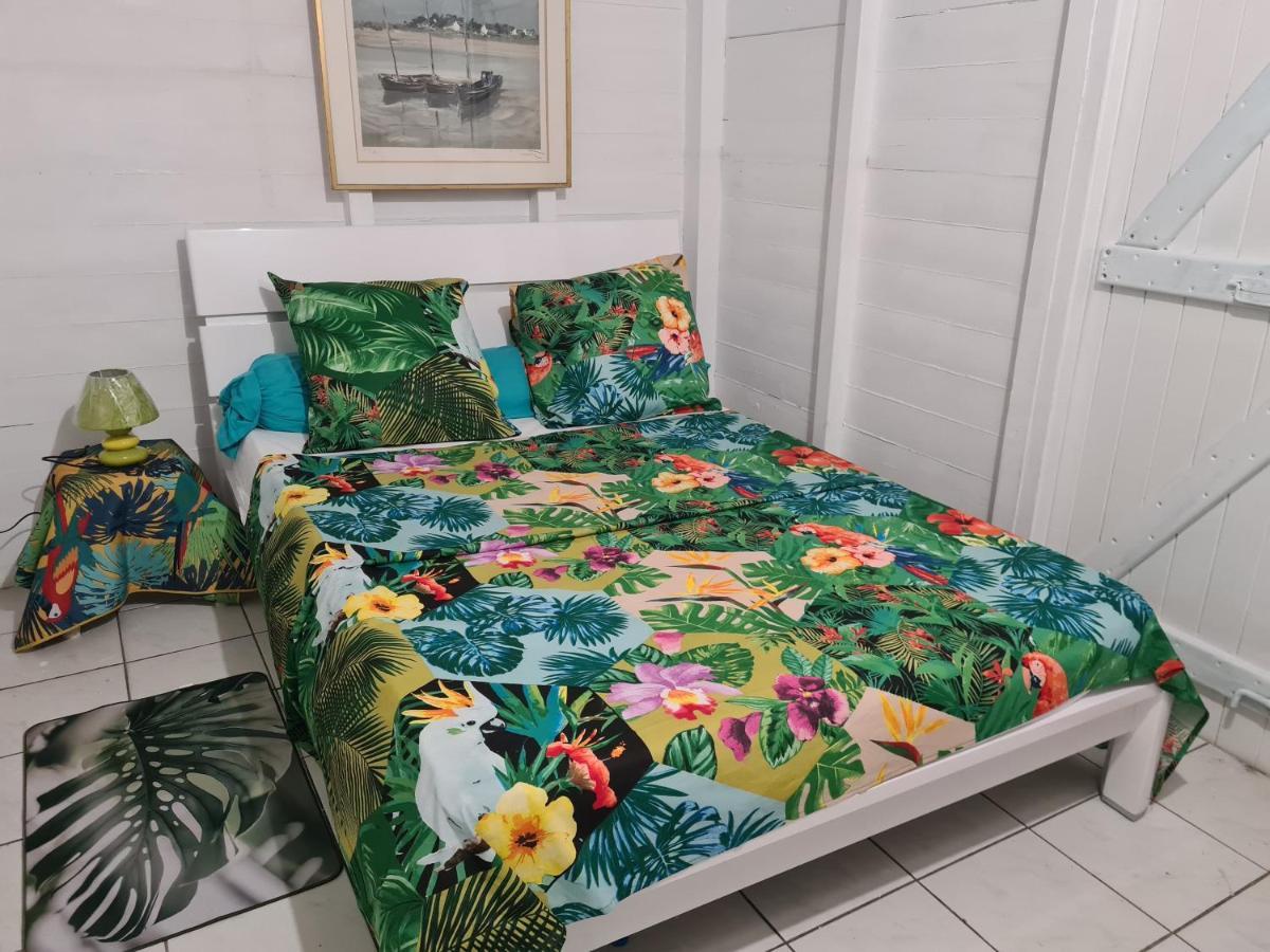 Appartement Soleil des îles à Sainte-Anne  Extérieur photo